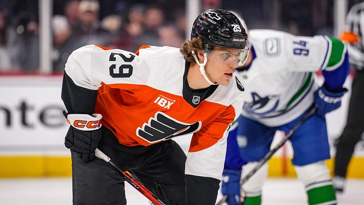 Гребенкина признали третьей звездой дня в НХЛ